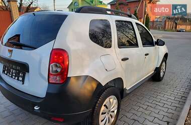 Позашляховик / Кросовер Renault Duster 2013 в 