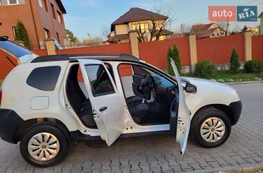 Позашляховик / Кросовер Renault Duster 2013 в 