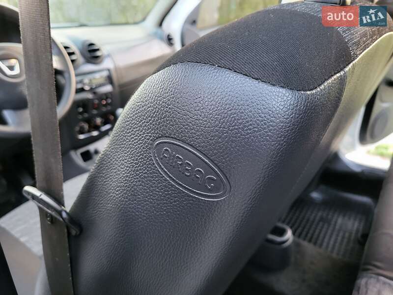 Позашляховик / Кросовер Renault Duster 2013 в Хмельницькому