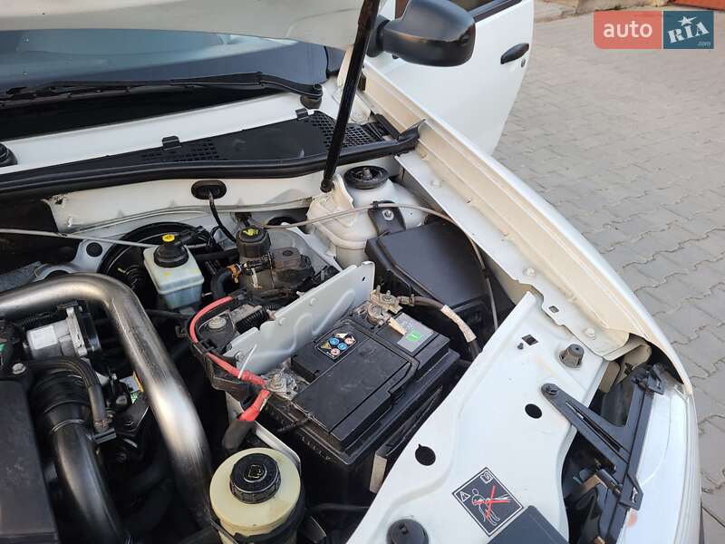 Позашляховик / Кросовер Renault Duster 2013 в Хмельницькому