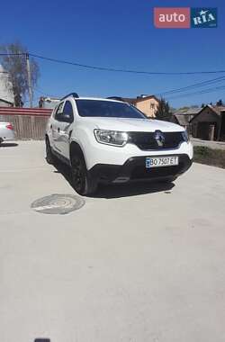 Внедорожник / Кроссовер Renault Duster 2020 в 