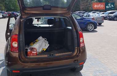 Внедорожник / Кроссовер Renault Duster 2011 в 