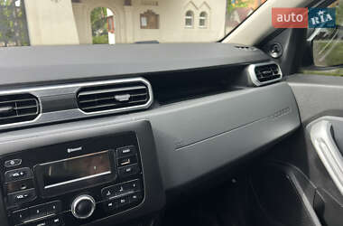 Внедорожник / Кроссовер Renault Duster 2018 в 