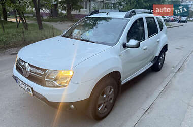 Позашляховик / Кросовер Renault Duster 2017 в 