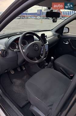 Позашляховик / Кросовер Renault Duster 2012 в 