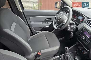 Позашляховик / Кросовер Renault Duster 2020 в 