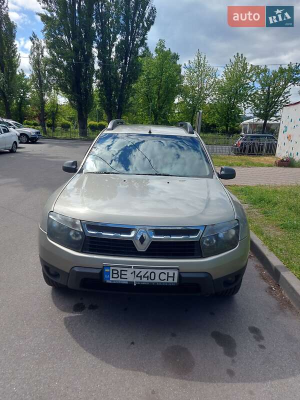 Позашляховик / Кросовер Renault Duster 2012 в 