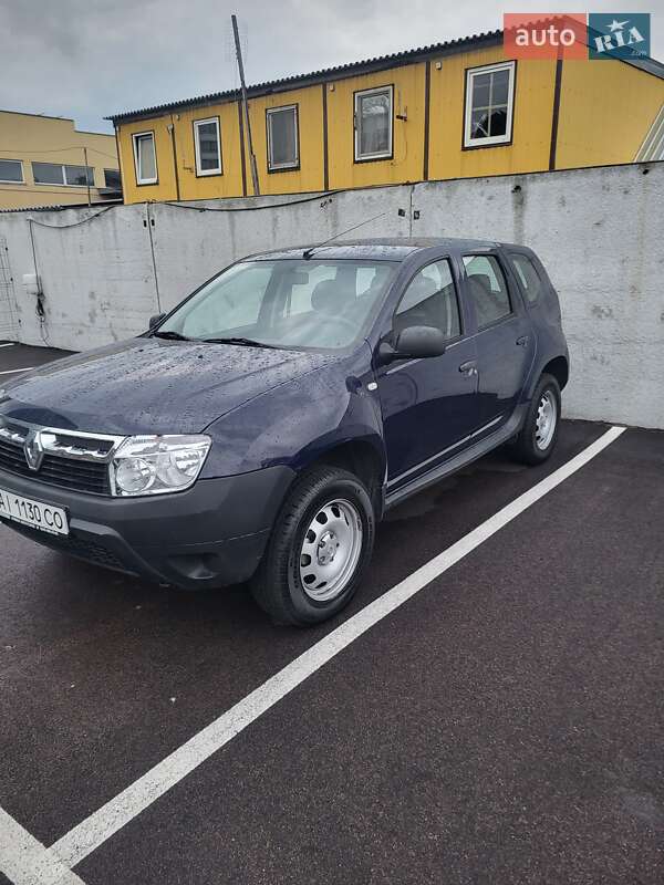 Позашляховик / Кросовер Renault Duster 2011 в 