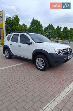 Внедорожник / Кроссовер Renault Duster 2017 в 