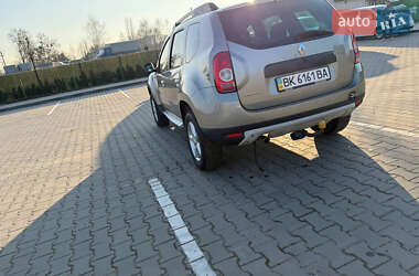 Внедорожник / Кроссовер Renault Duster 2011 в 