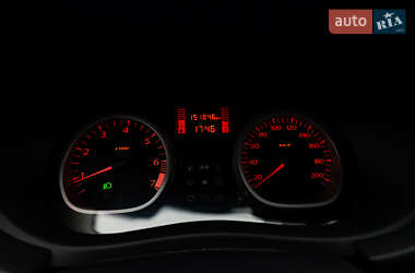 Внедорожник / Кроссовер Renault Duster 2012 в 