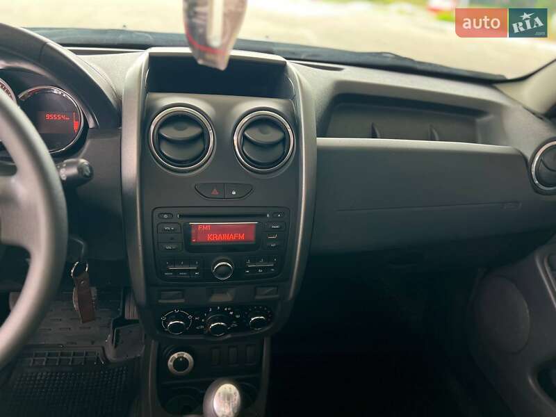 Позашляховик / Кросовер Renault Duster 2015 в Миколаєві