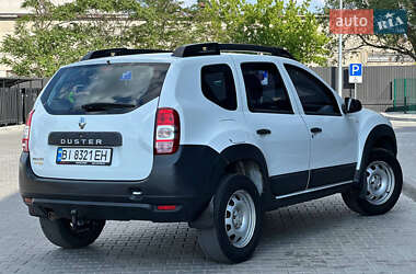 Внедорожник / Кроссовер Renault Duster 2017 в 