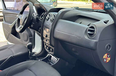 Внедорожник / Кроссовер Renault Duster 2017 в 