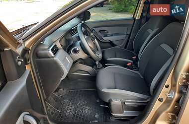 Внедорожник / Кроссовер Renault Duster 2020 в 