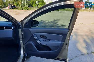 Внедорожник / Кроссовер Renault Duster 2020 в 