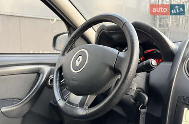 Позашляховик / Кросовер Renault Duster 2016 в 