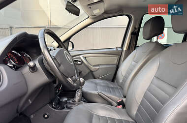 Позашляховик / Кросовер Renault Duster 2016 в 