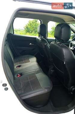 Внедорожник / Кроссовер Renault Duster 2018 в 