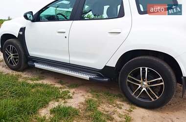 Внедорожник / Кроссовер Renault Duster 2018 в 