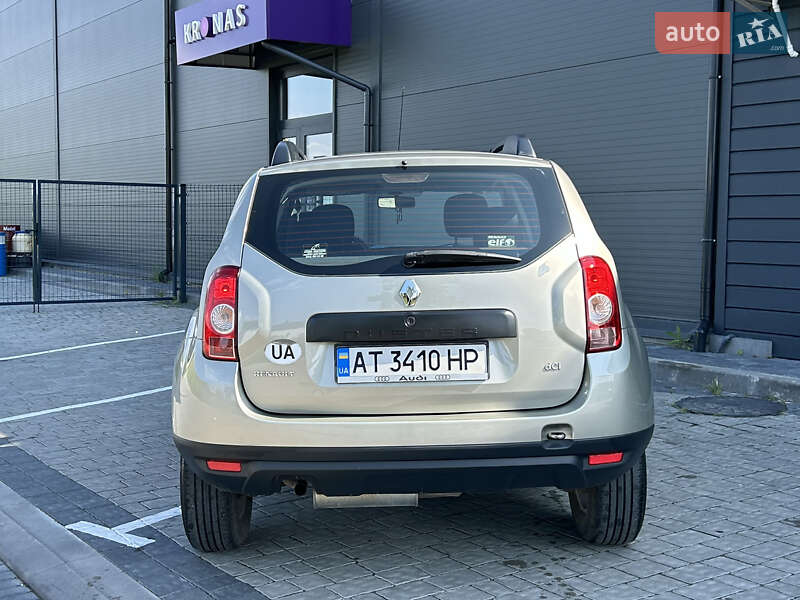 Позашляховик / Кросовер Renault Duster 2011 в Івано-Франківську