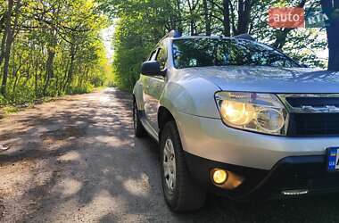 Внедорожник / Кроссовер Renault Duster 2011 в Крыжополе