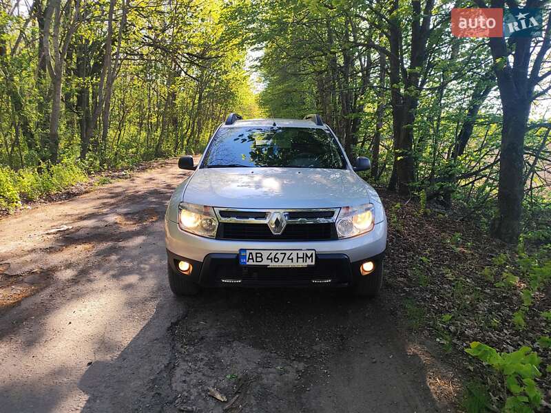 Позашляховик / Кросовер Renault Duster 2011 в Крижополі