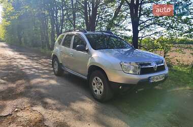 Внедорожник / Кроссовер Renault Duster 2011 в 