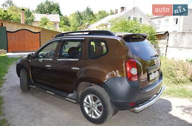 Внедорожник / Кроссовер Renault Duster 2013 в 