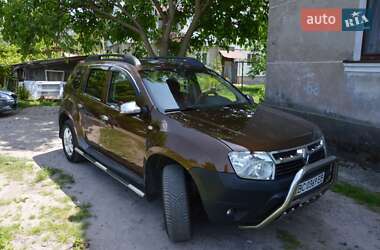 Внедорожник / Кроссовер Renault Duster 2013 в 