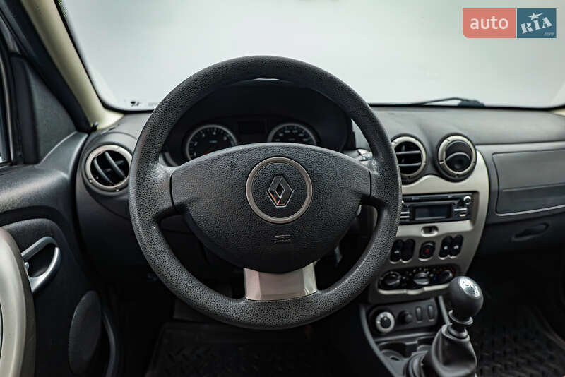 Позашляховик / Кросовер Renault Duster 2013 в Києві