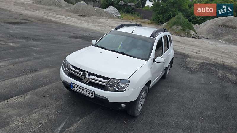 Позашляховик / Кросовер Renault Duster 2016 в Кам'янському