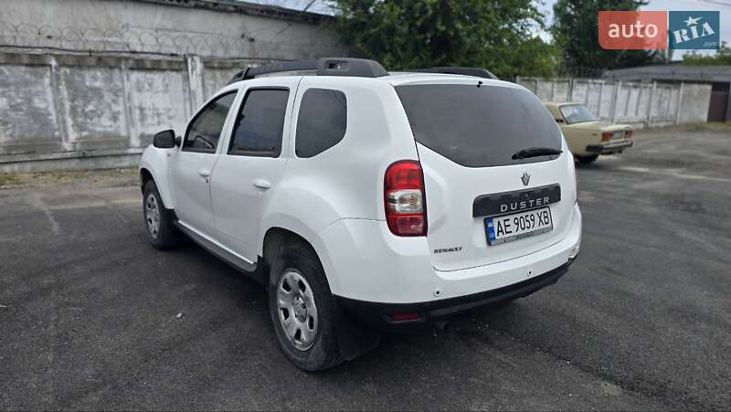 Позашляховик / Кросовер Renault Duster 2016 в Кам'янському