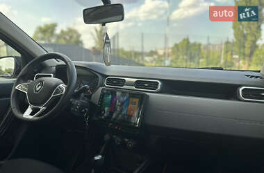 Позашляховик / Кросовер Renault Duster 2022 в 