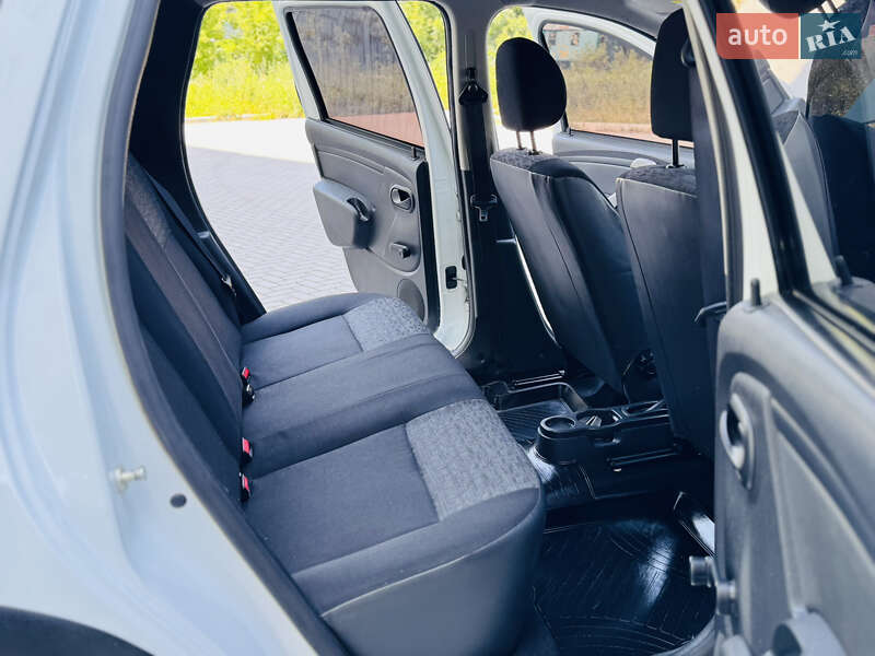 Внедорожник / Кроссовер Renault Duster 2018 в Ромнах