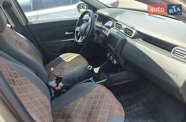 Внедорожник / Кроссовер Renault Duster 2020 в 
