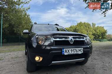Внедорожник / Кроссовер Renault Duster 2012 в 