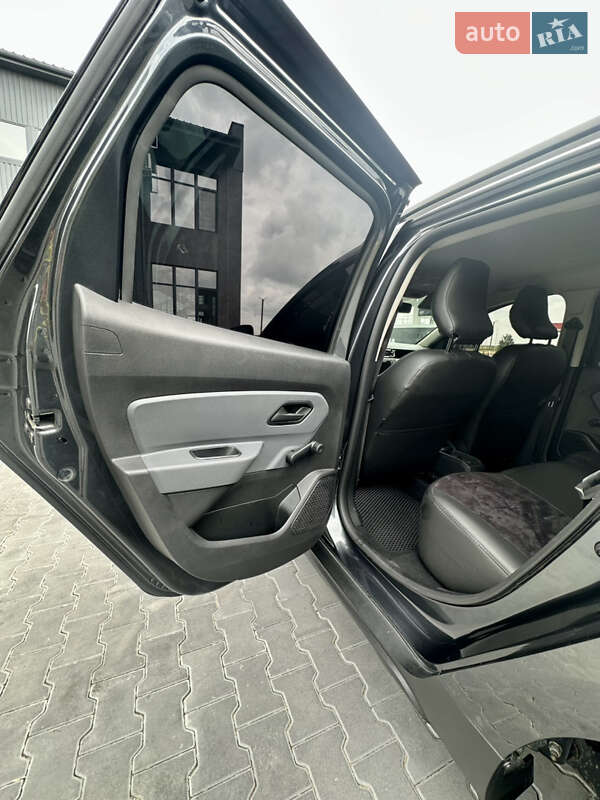 Внедорожник / Кроссовер Renault Duster 2021 в Благовещенском