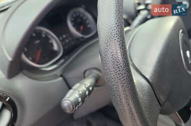 Позашляховик / Кросовер Renault Duster 2011 в 