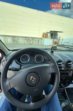 Внедорожник / Кроссовер Renault Duster 2012 в 