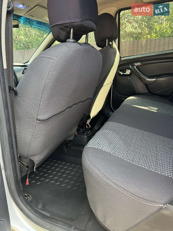 Позашляховик / Кросовер Renault Duster 2016 в Гадячі фото 11 Позашляховик / Кросовер Renault Duster 2016 в Гадячі