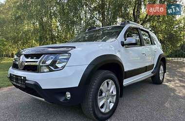 Внедорожник / Кроссовер Renault Duster 2017 в Краснограде