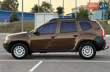 Внедорожник / Кроссовер Renault Duster 2011 в 