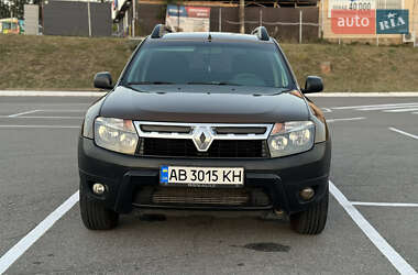 Внедорожник / Кроссовер Renault Duster 2011 в 