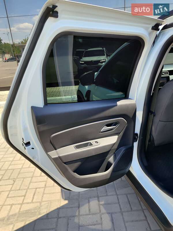 Внедорожник / Кроссовер Renault Duster 2024 в Запорожье