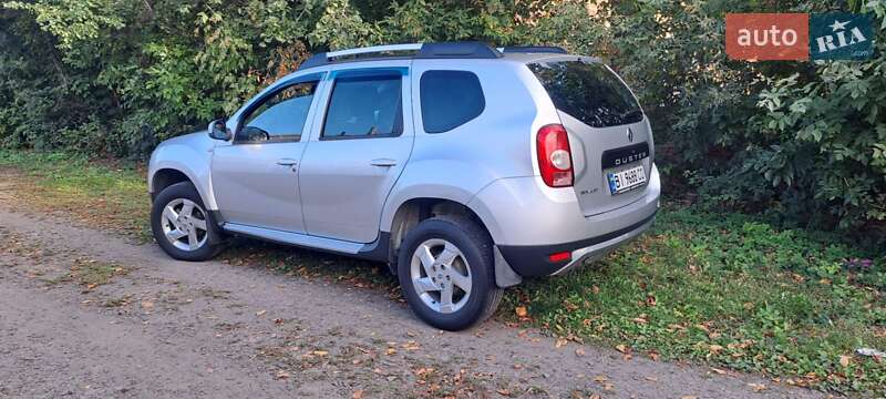 Внедорожник / Кроссовер Renault Duster 2010 в Полтаве