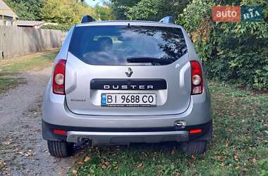 Внедорожник / Кроссовер Renault Duster 2010 в 