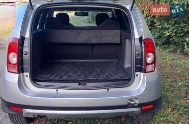 Внедорожник / Кроссовер Renault Duster 2010 в 