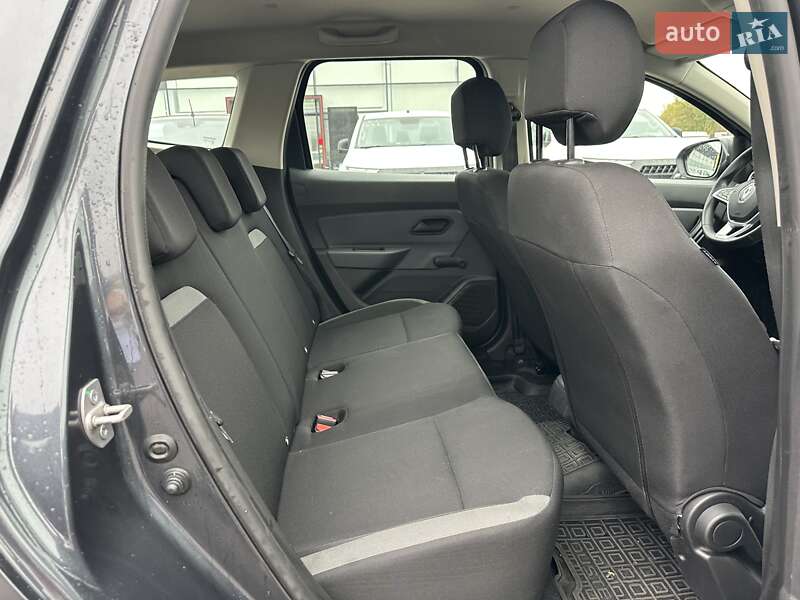 Внедорожник / Кроссовер Renault Duster 2021 в Киеве