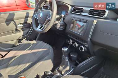 Внедорожник / Кроссовер Renault Duster 2019 в 